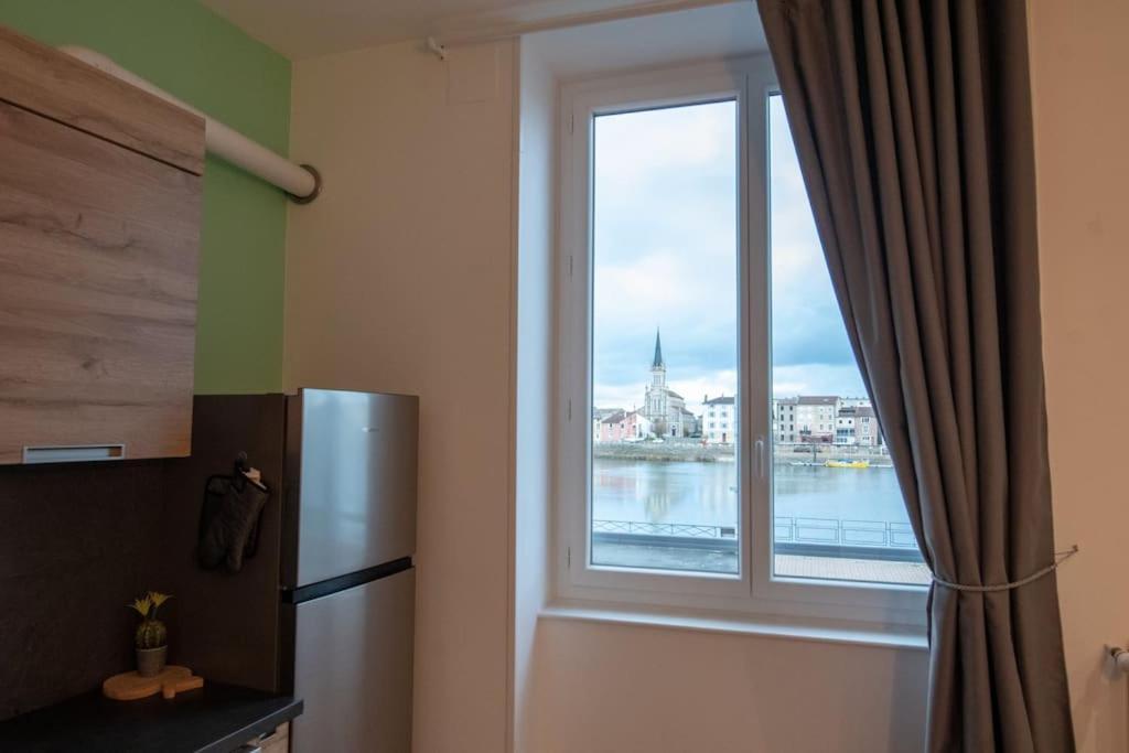 Appartement Quai Jean Jaures Le Panorama Mâcon Buitenkant foto
